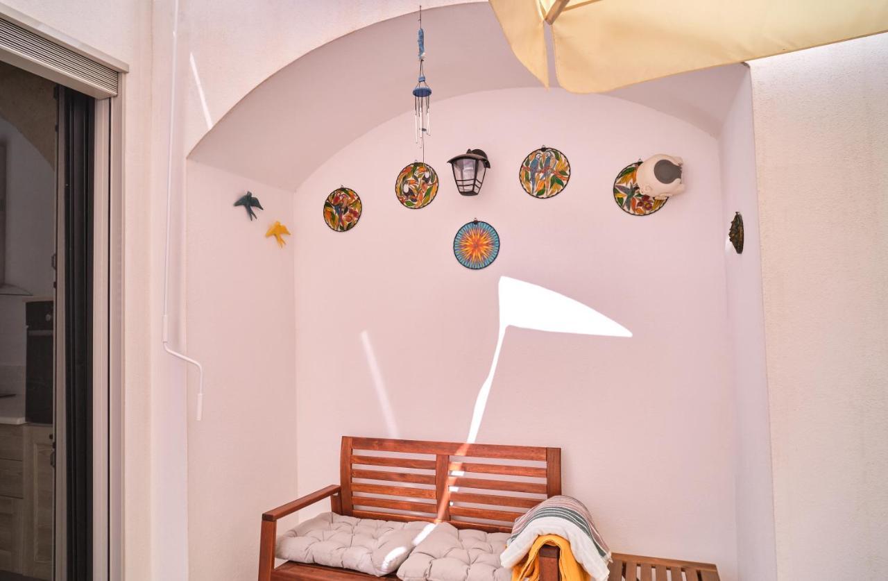 Casa Margherita - Typical Salento House กาสตริญาโน เดล กาโป ภายนอก รูปภาพ